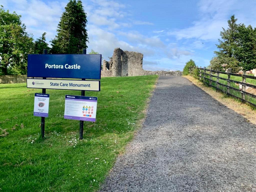 Villa Castle Lane House à Enniskillen Extérieur photo